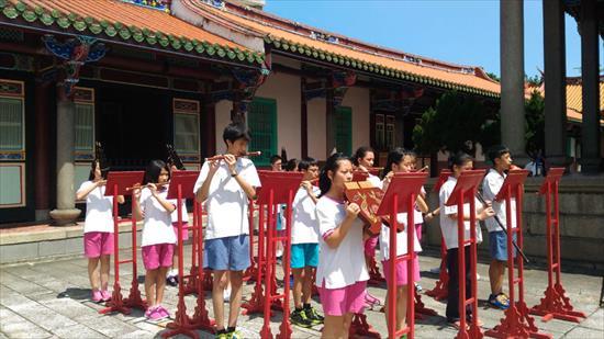 Number 2., picture2、total 3 picture